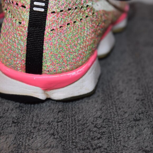 Nike Flyknit Zoom‎ Multi-Color Shoe's - Women's size 8 - Picture 10 of 13